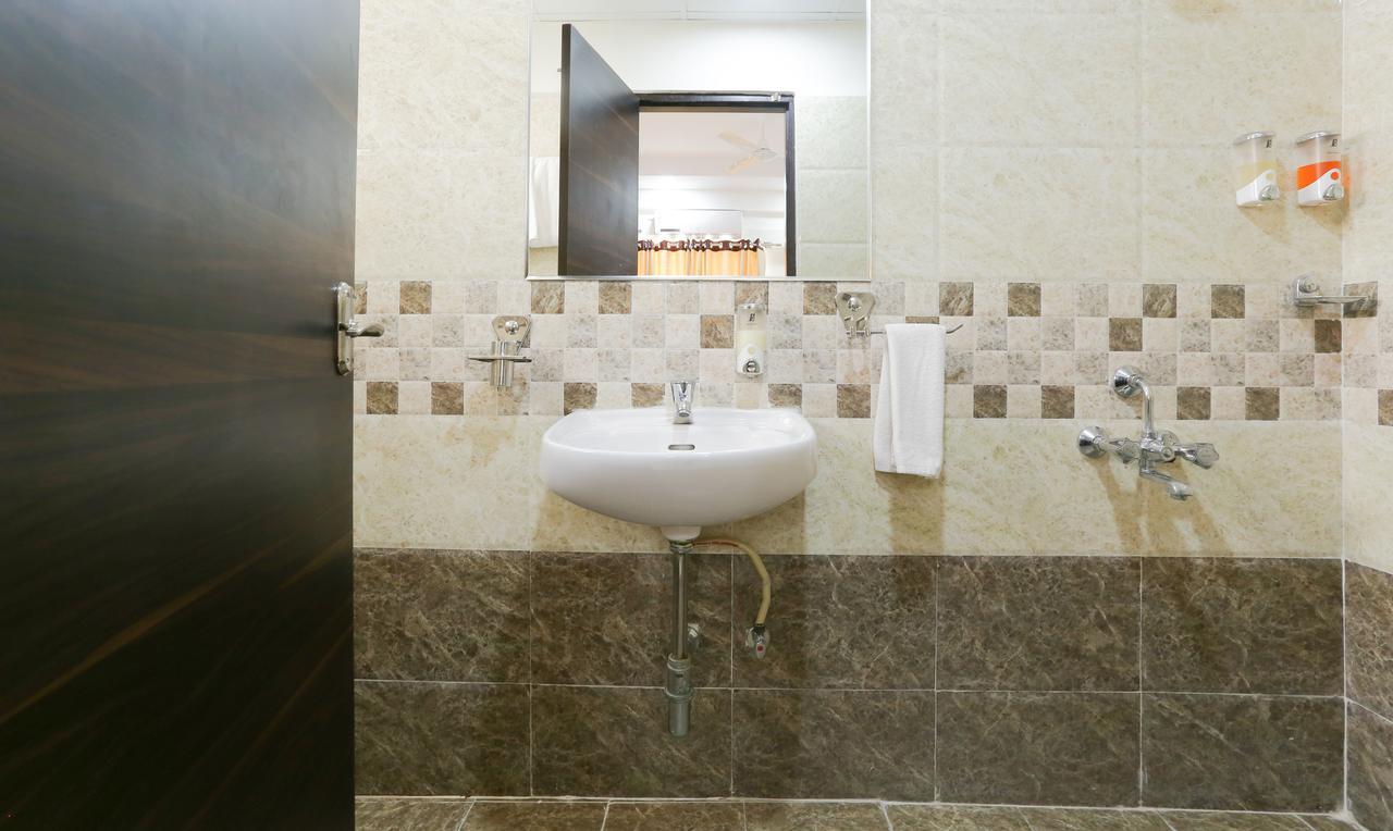 Itsy Hotels Worldtree Bellandur Бангалор Экстерьер фото