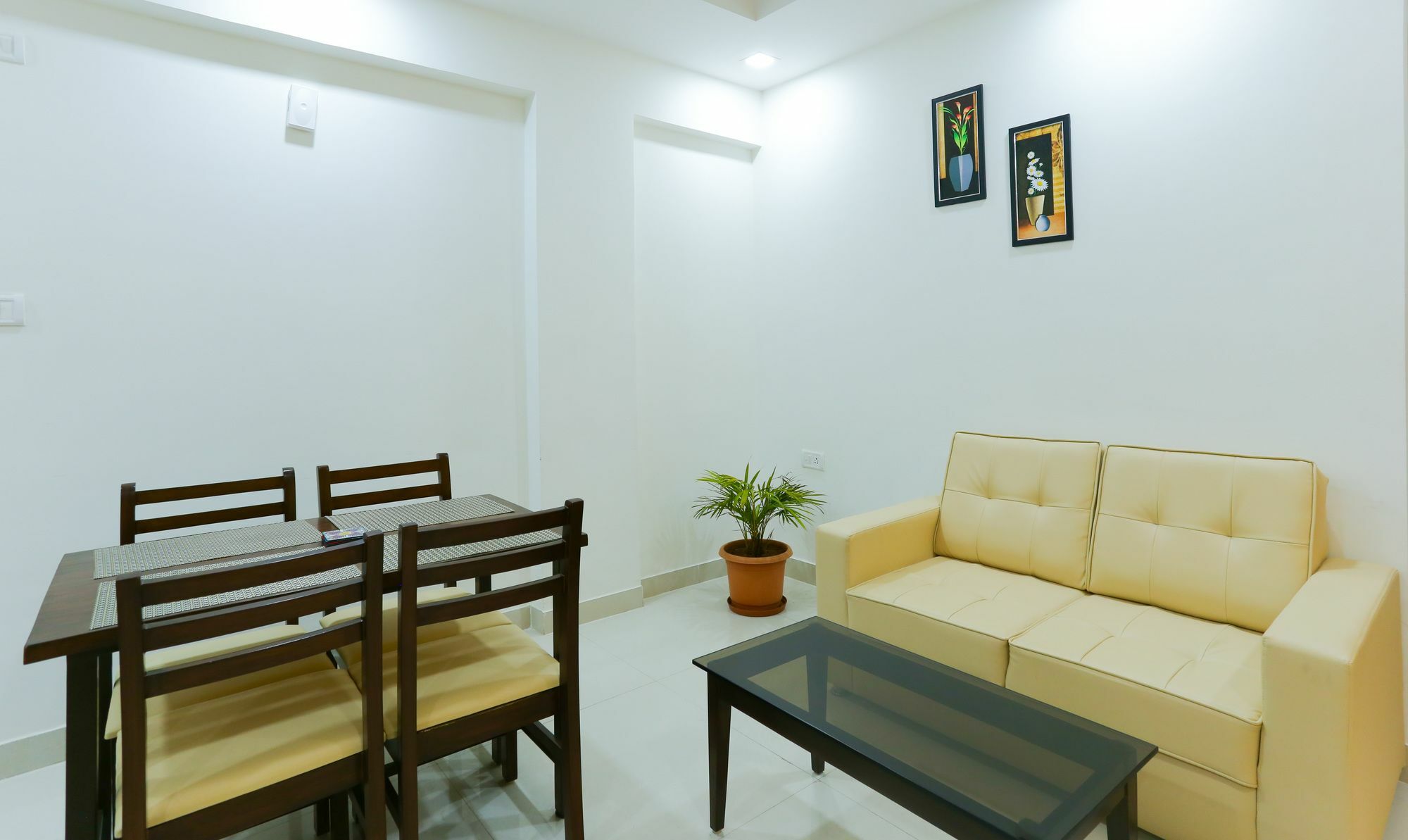 Itsy Hotels Worldtree Bellandur Бангалор Экстерьер фото